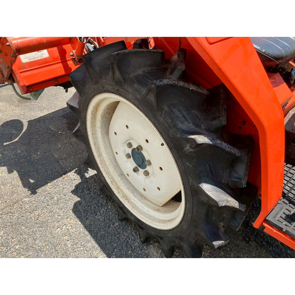 Tracteur Kubota L1-185D 1068h