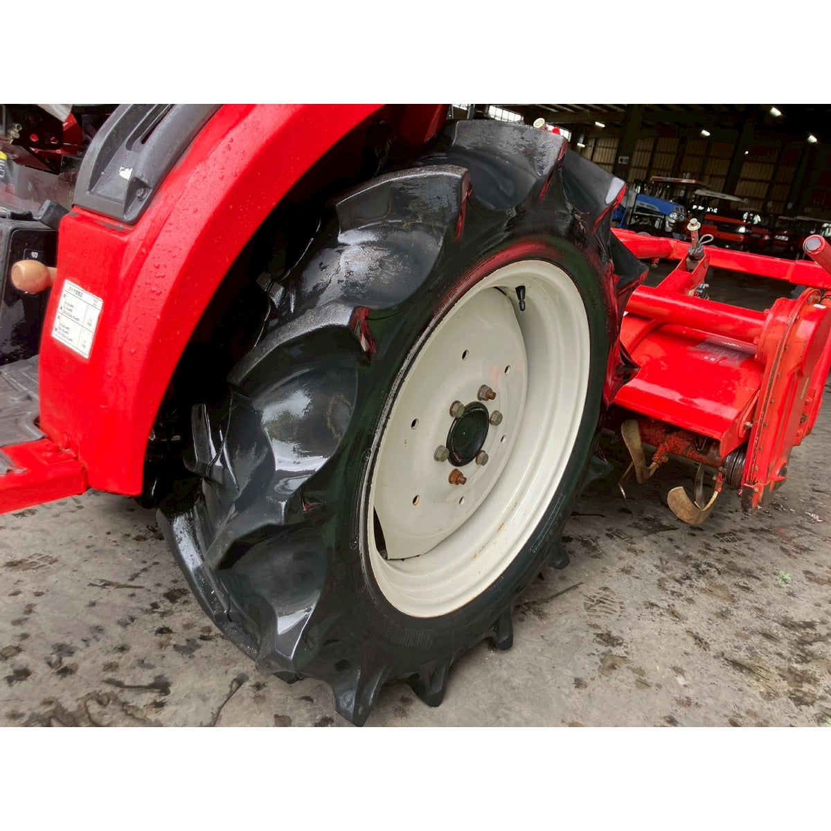 Tracteur Mitsubishi MT221 1496h