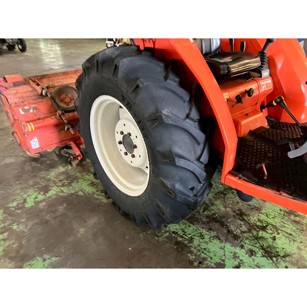 Tracteur Ninomoto NX320D 3340h