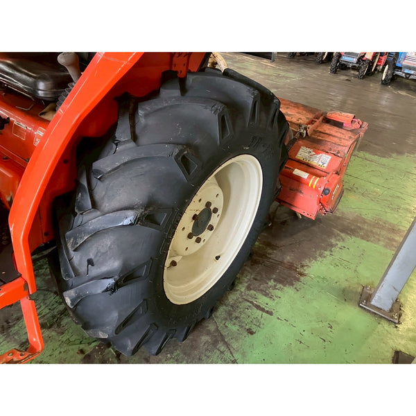 Tracteur Ninomoto NX320D 3340h