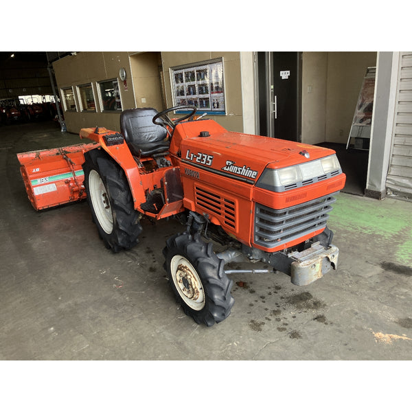 Tracteur Kubota L1-235D 1768h