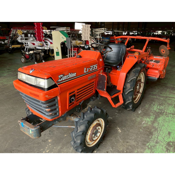 Tracteur Kubota L1-235D 1323h