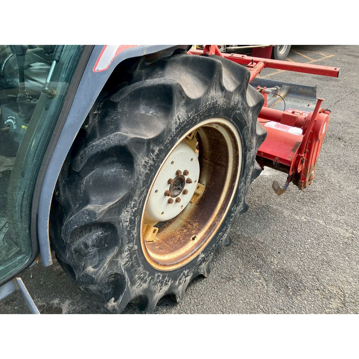 Tracteur Mitsubishi MT311 2364h