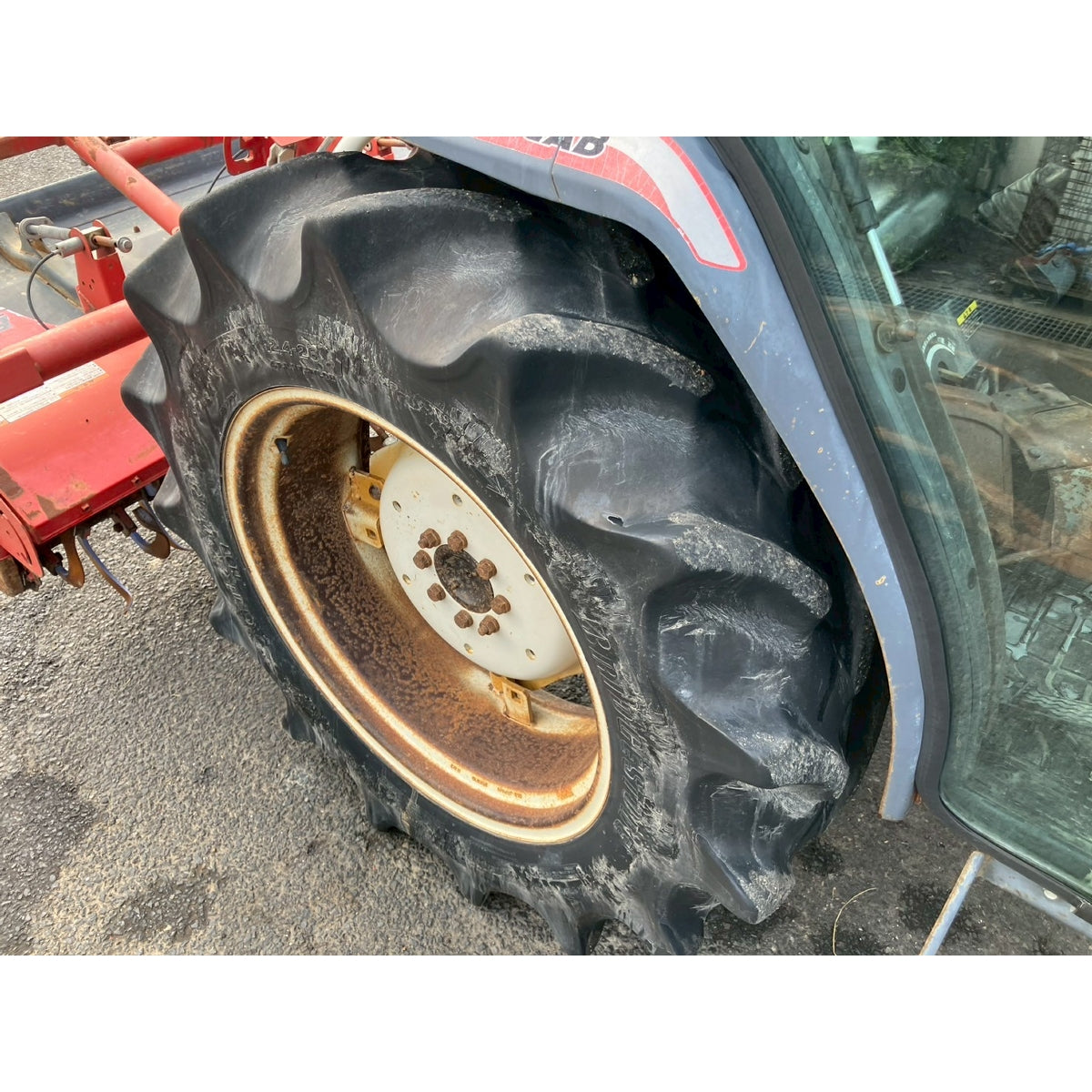 Tracteur Mitsubishi MT311 2364h