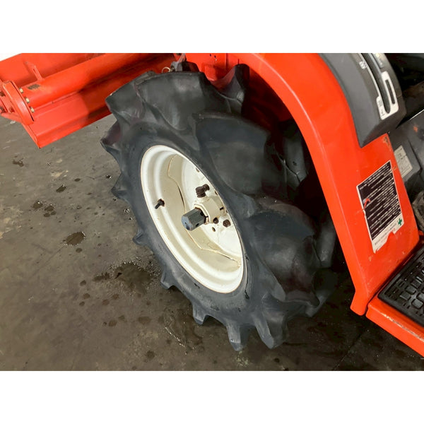 Tracteur Hinomoto CX14D 670h