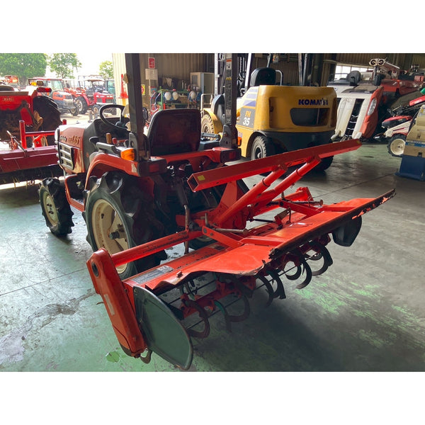 Tracteur Kubota GB155 696h