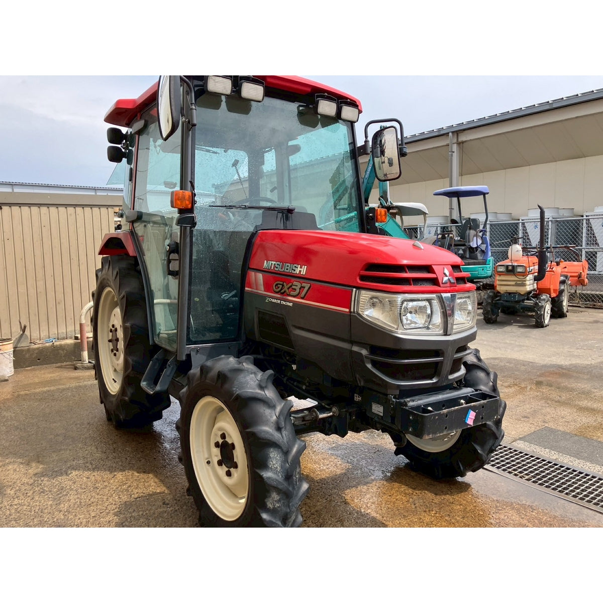 Tracteur Mitsubishi GX37 2165h
