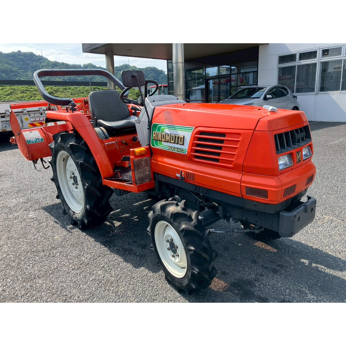 Tracteur Ninomoto NX240D 886h