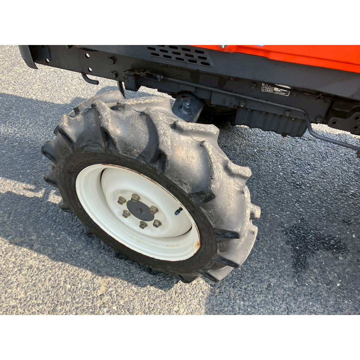 Tracteur Ninomoto NX240D 886h