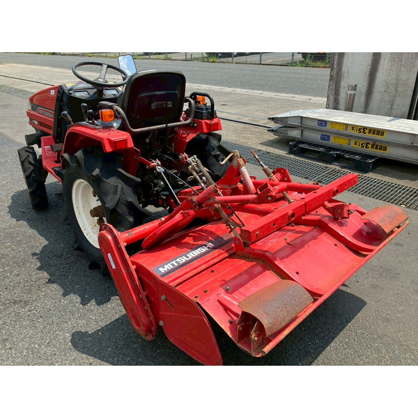 Tracteur Mitsubishi MT135 189h