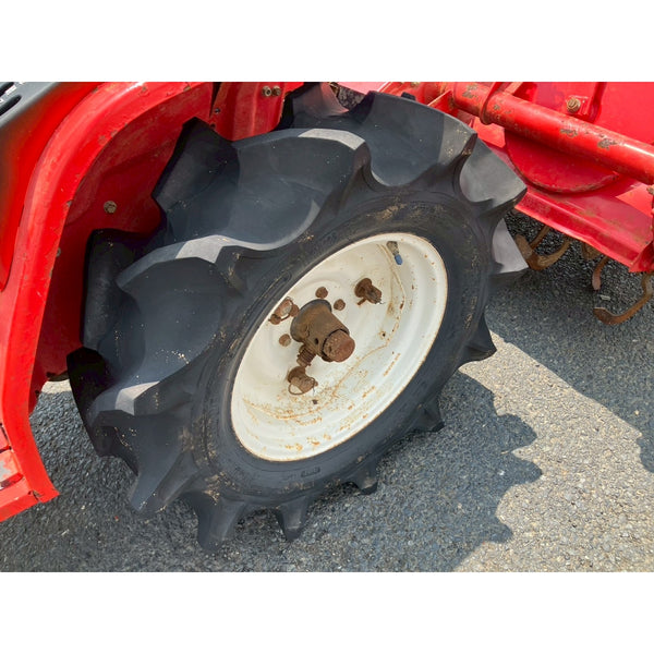 Tracteur Mitsubishi MT135 189h