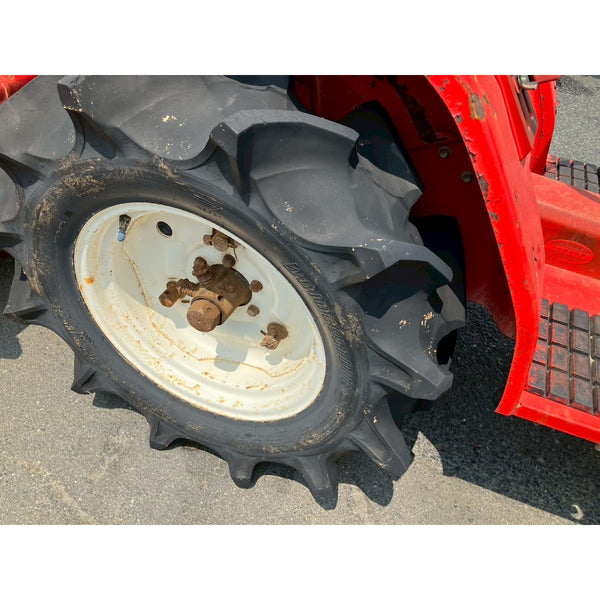 Tracteur Mitsubishi MT135 189h