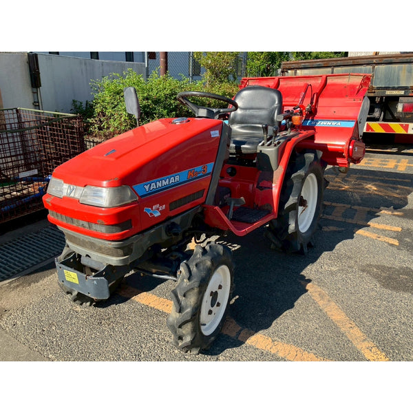 Tracteur Yanmar Ke-3D 588h