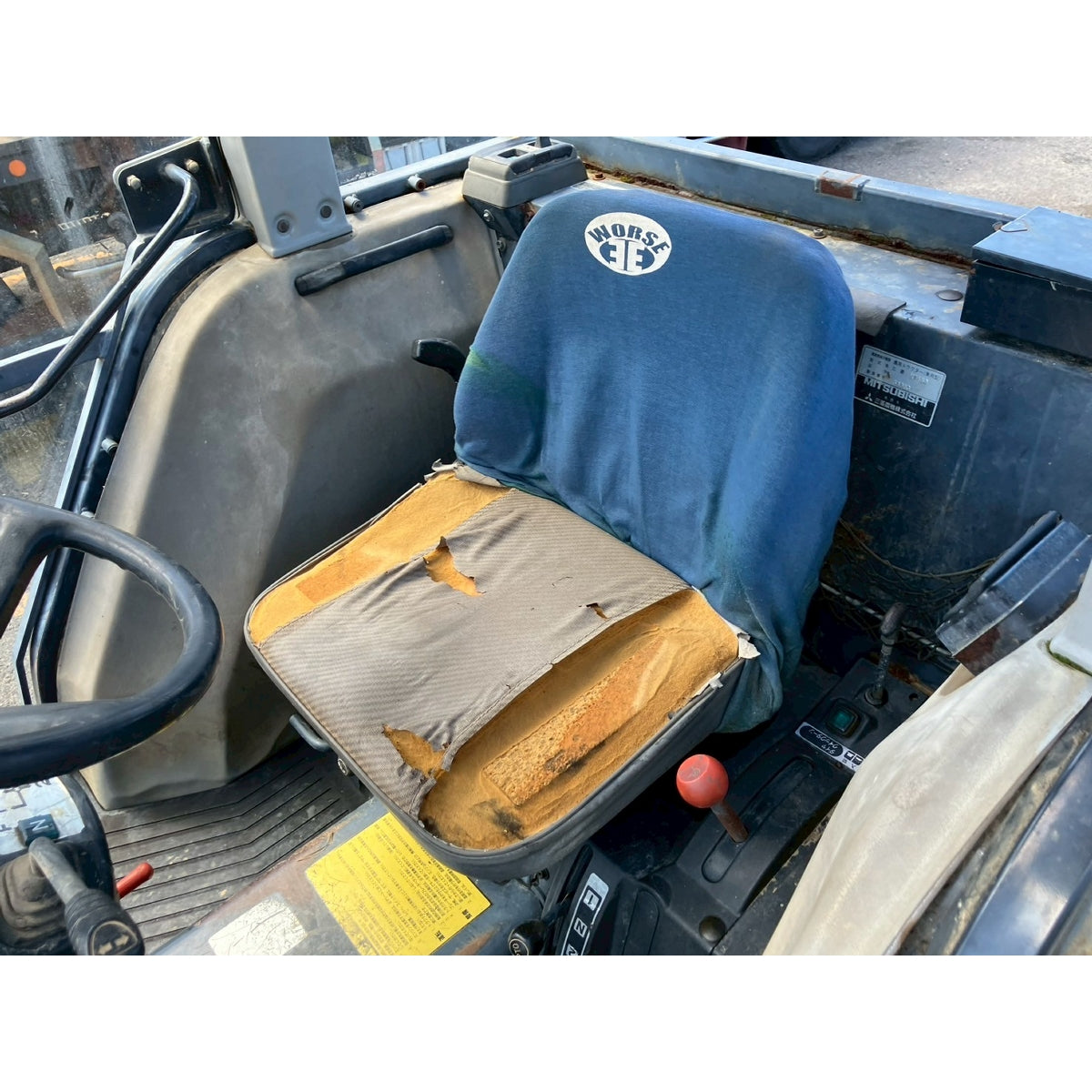 Tracteur Mitsubishi MT460 4345h