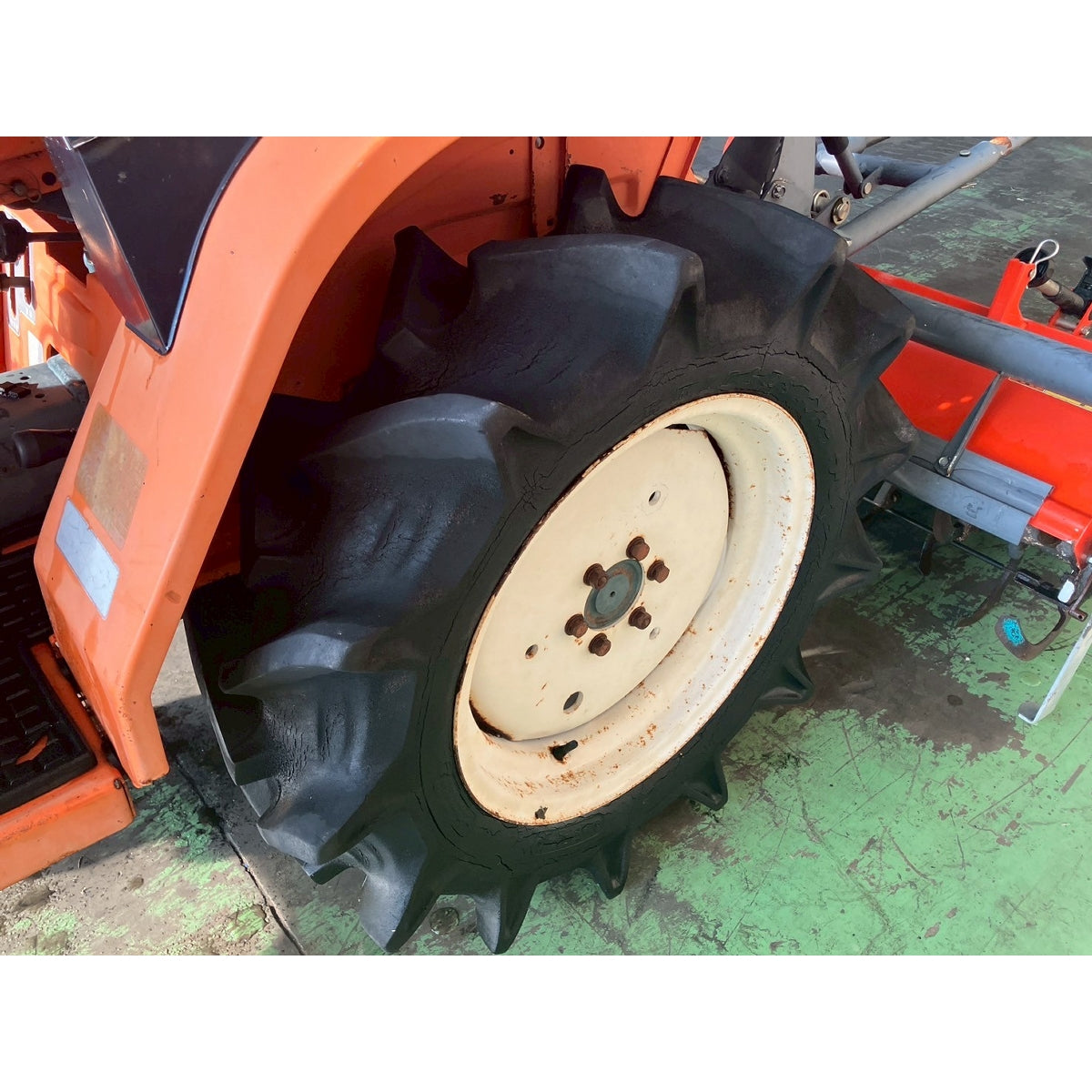 Tracteur Kubota B1-15D 935h