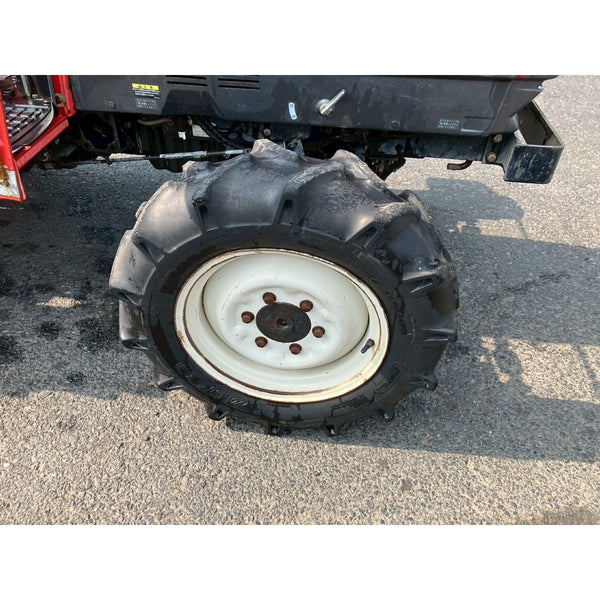 Tracteur Mitsubishi MT266 2030h