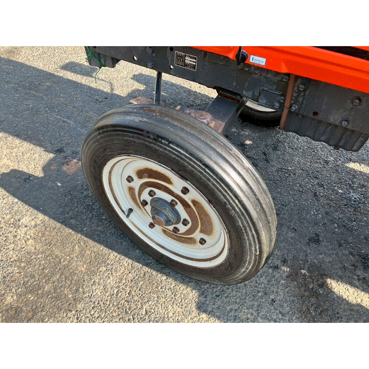 Tracteur Kubota L1-215S 943h