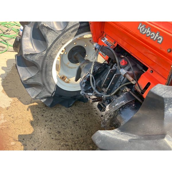 Tracteur Kubota GL320D 1902h
