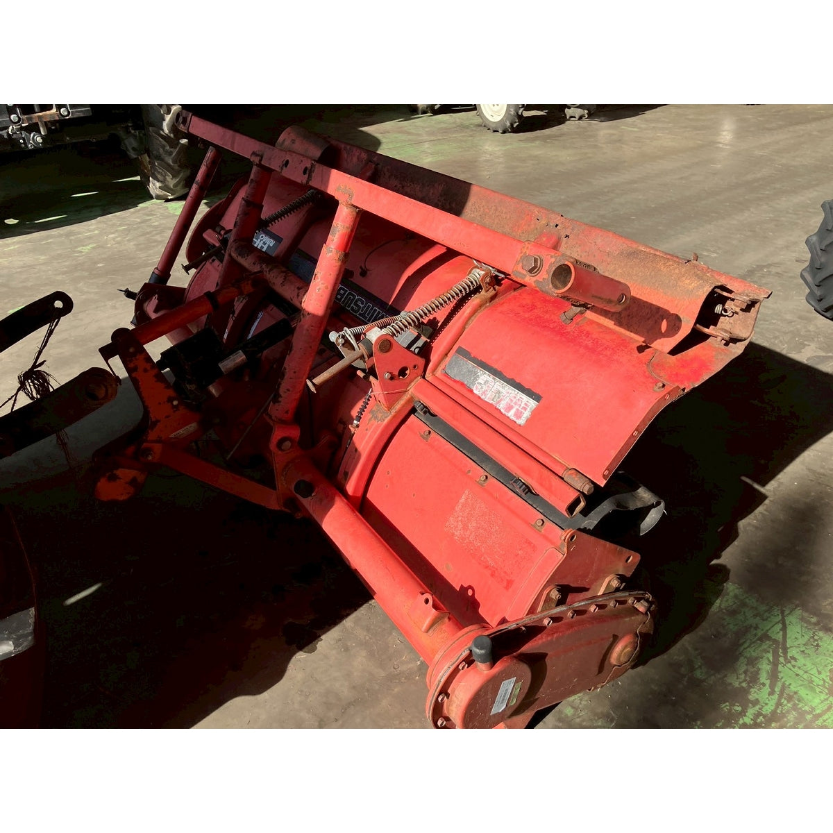 Tracteur Mitsubishi MT305D 819h