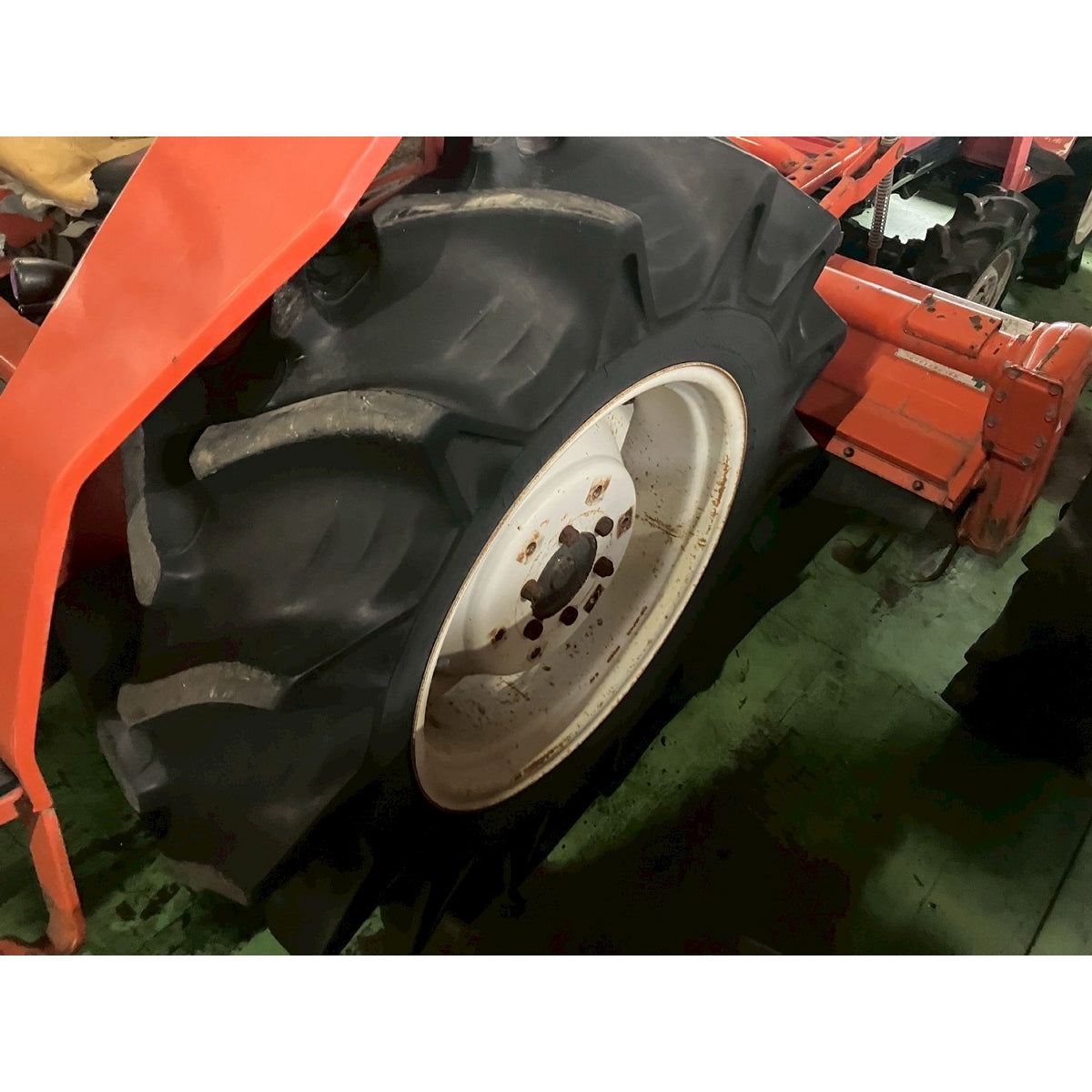 Tracteur Kubota L1-275D 2496h