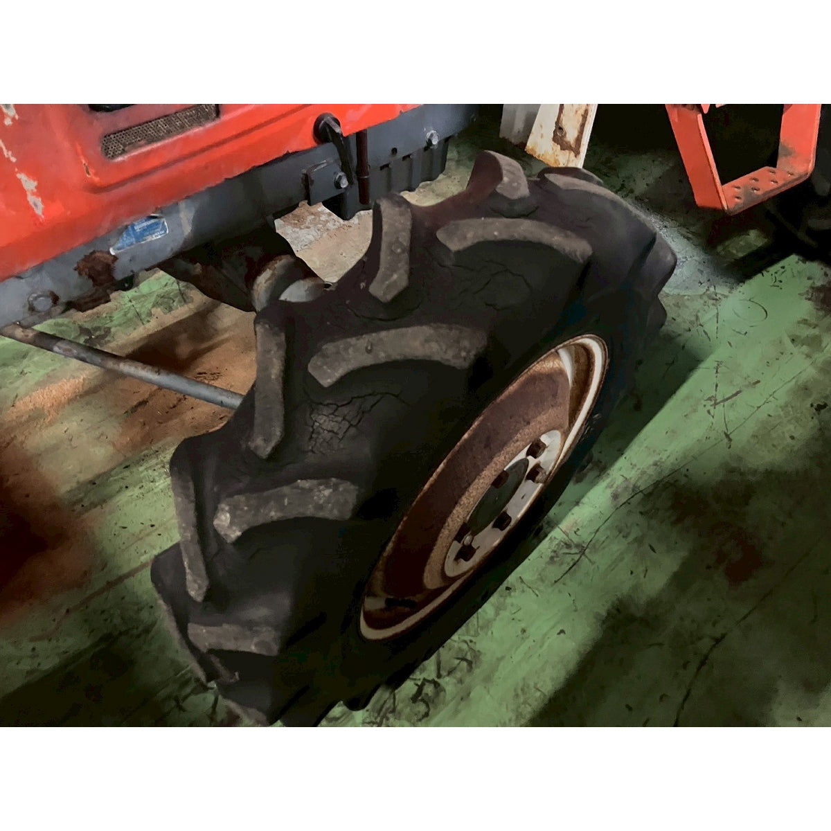 Tracteur Kubota L1-275D 2496h