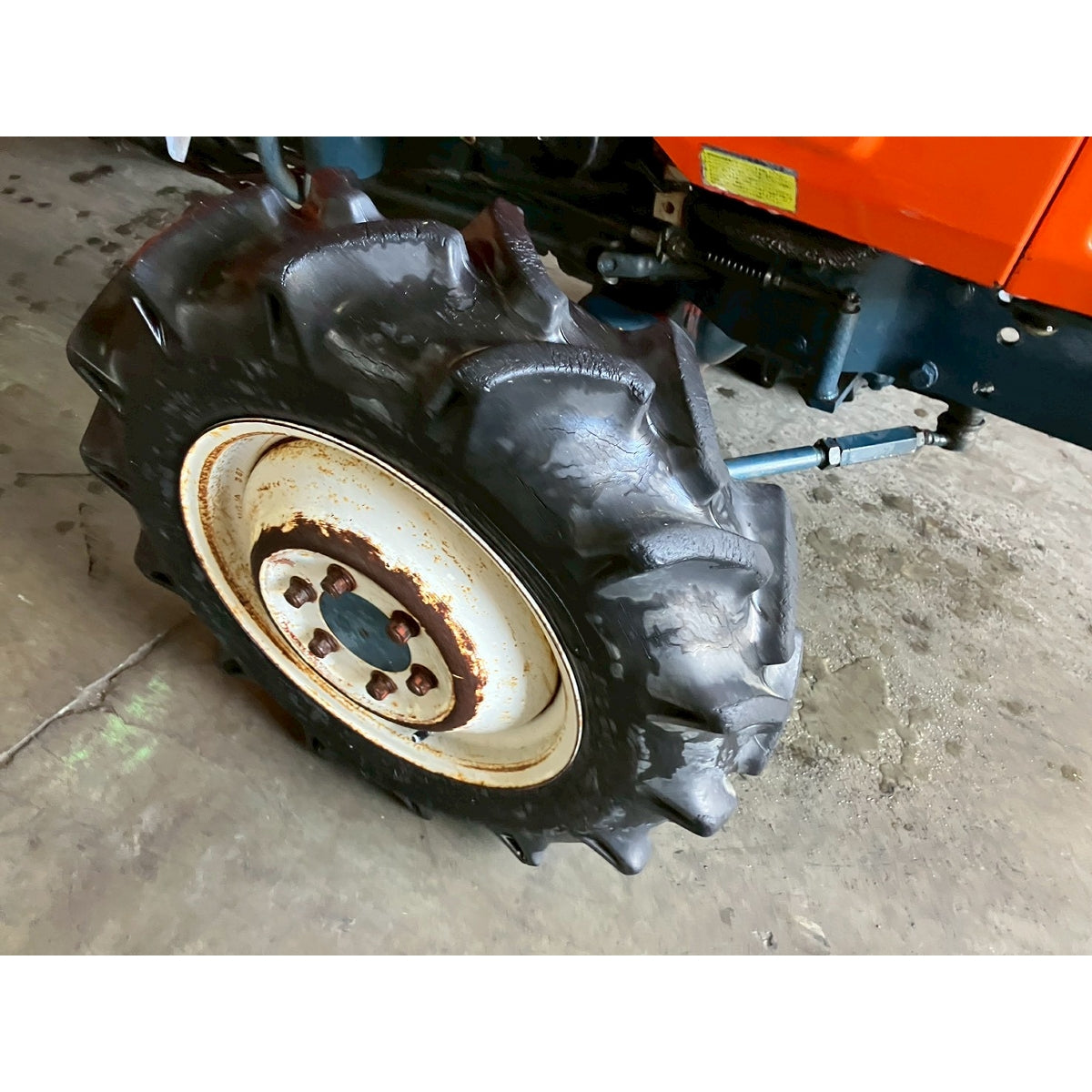 Tracteur Kubota L1-185D 985h