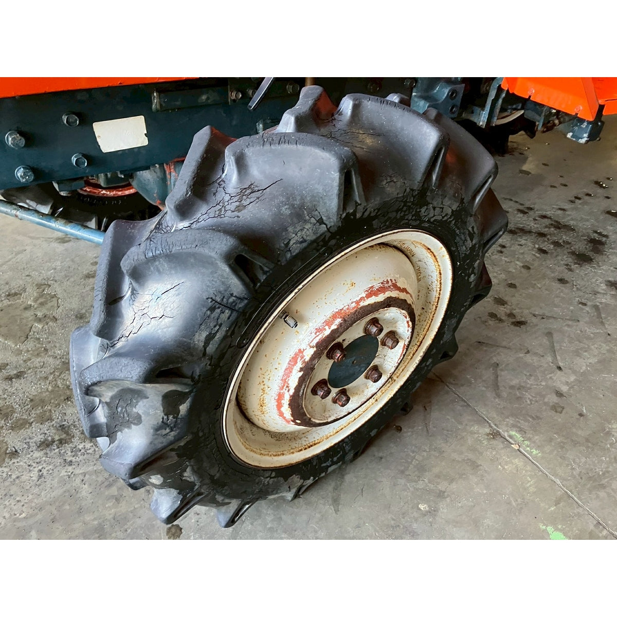 Tracteur Kubota L1-185D 985h