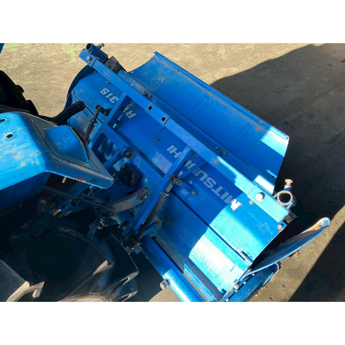 Tracteur Mitsubishi MT2201D 999h