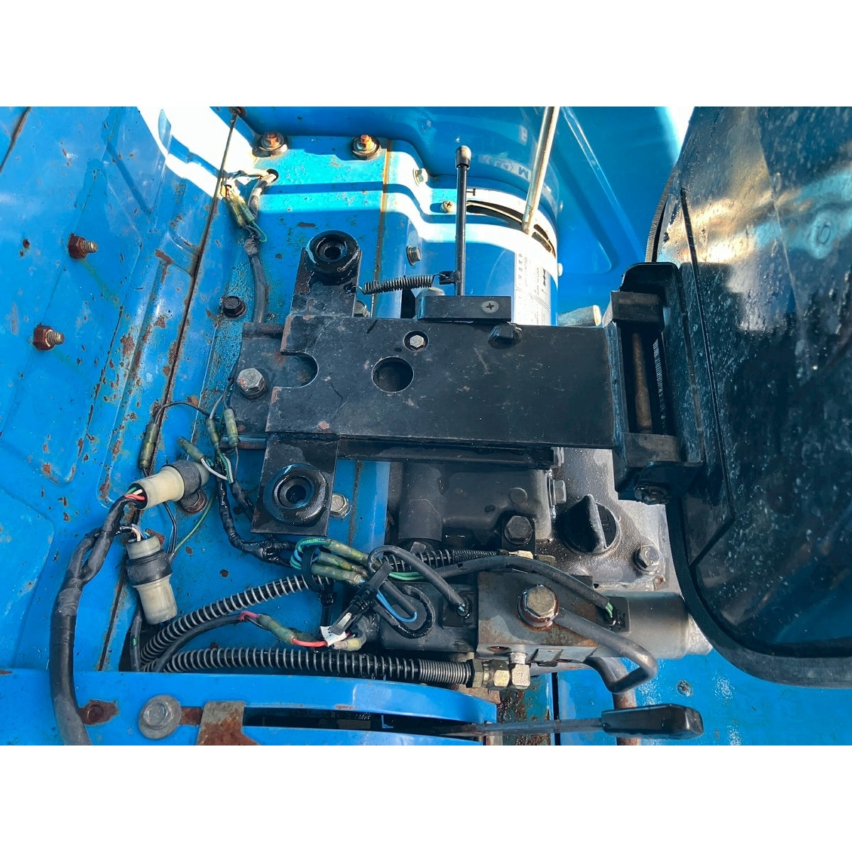 Tracteur Mitsubishi MT2201D 999h