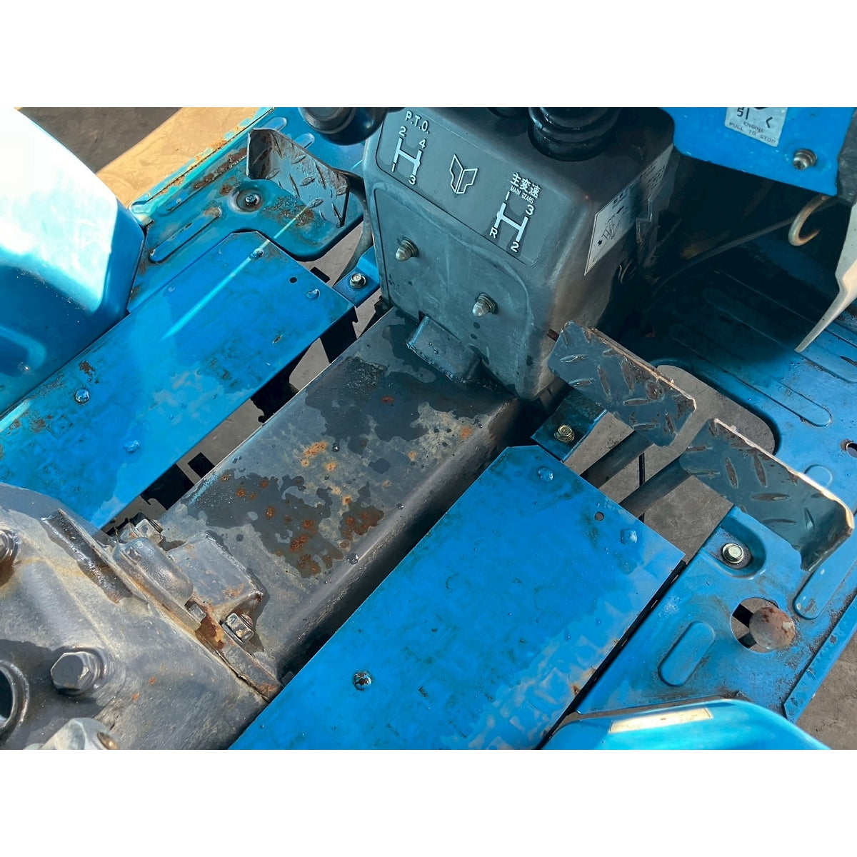 Tracteur Mitsubishi MT2201D 999h