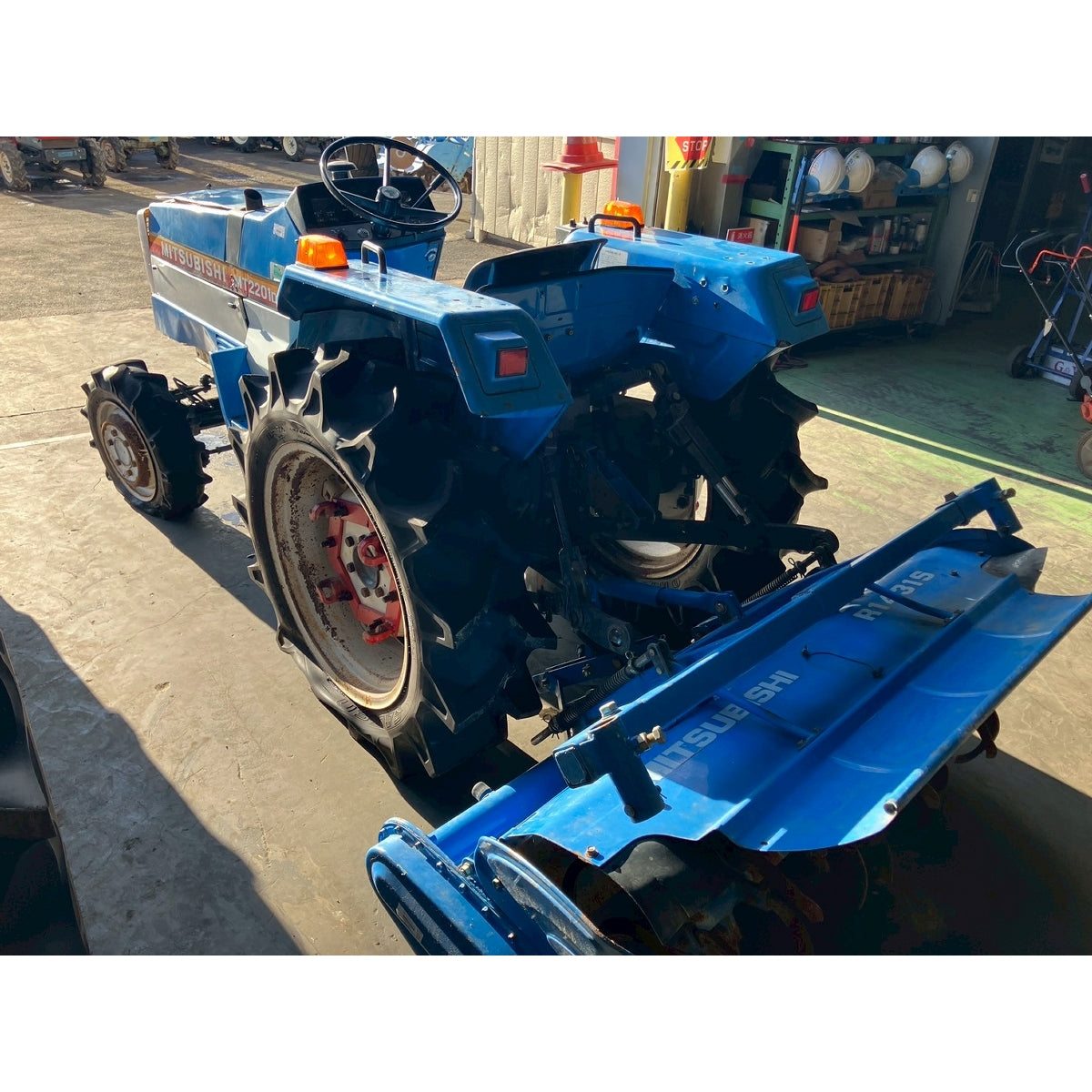 Tracteur Mitsubishi MT2201D 999h