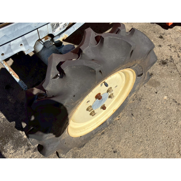 Tracteur Kubota A-19D 893h