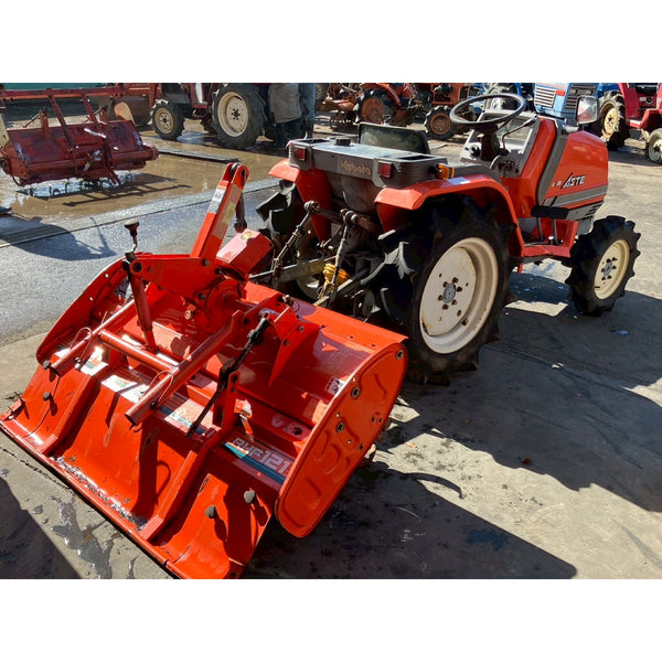 Tracteur Kubota A-19D 893h