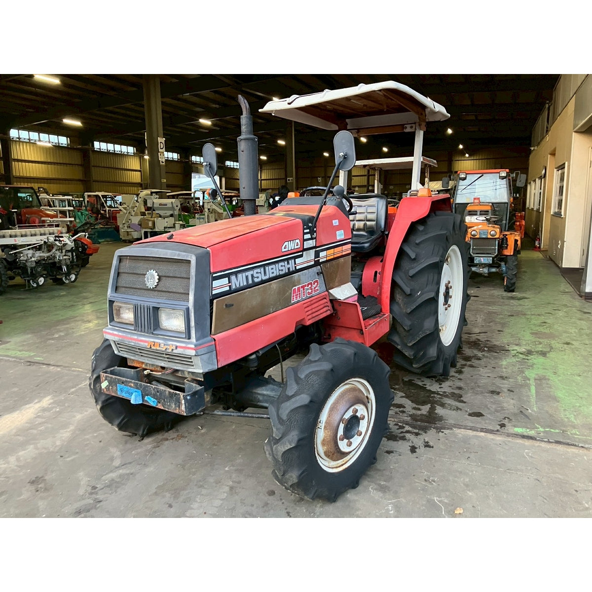 Tracteur Mitsubishi MT32D 2251h