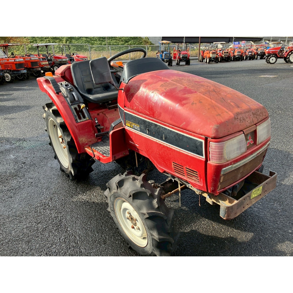 Tracteur Mitsubishi MT165 1927h