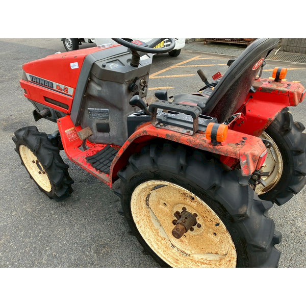 Tracteur Yanmar Ke-2D 1519h
