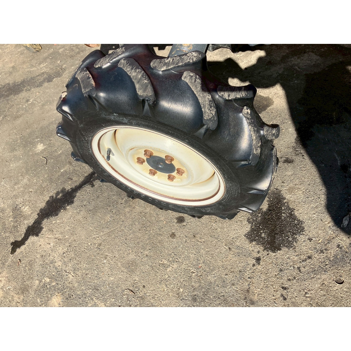 Tracteur Kubota GL241D 2246h