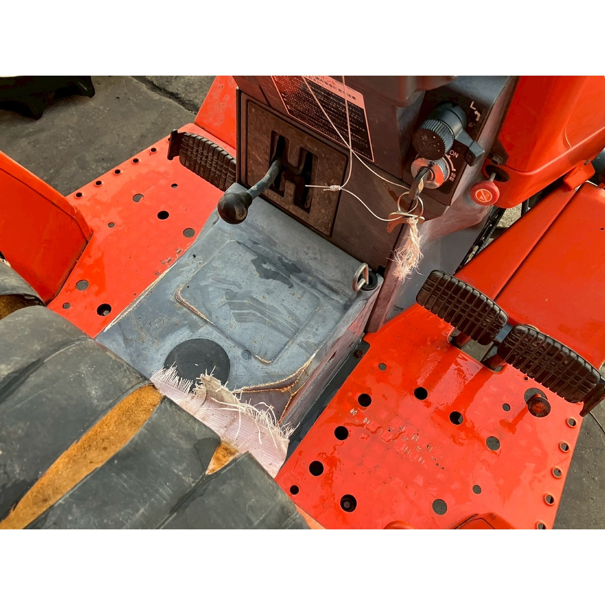 Tracteur Kubota L1-205D 588h