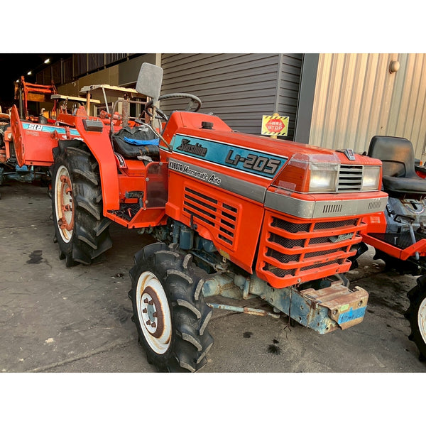 Tracteur Kubota L1-205D 588h