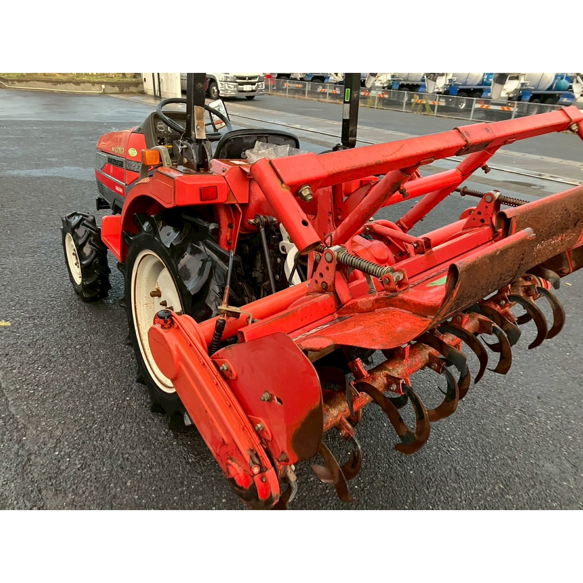 Tracteur Mitsubishi MT190D 777h