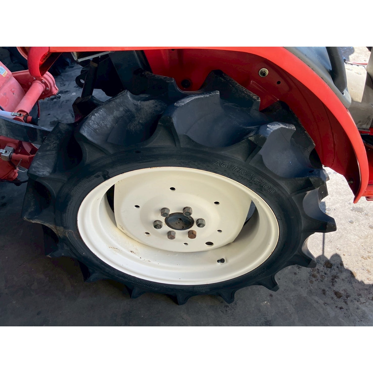 Tracteur Yanmar F190 780h