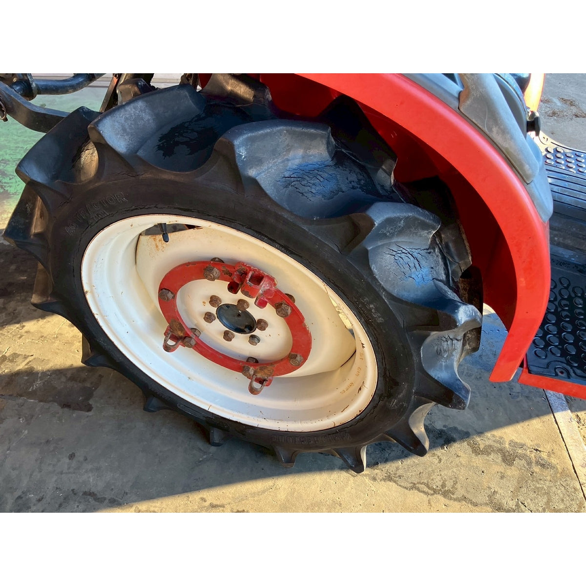 Tracteur Yanmar AF18D 821h