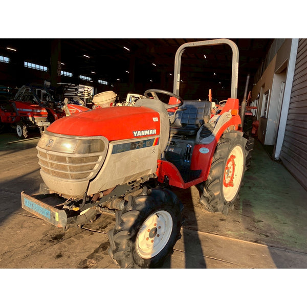 Tracteur Yanmar AF18D 821h