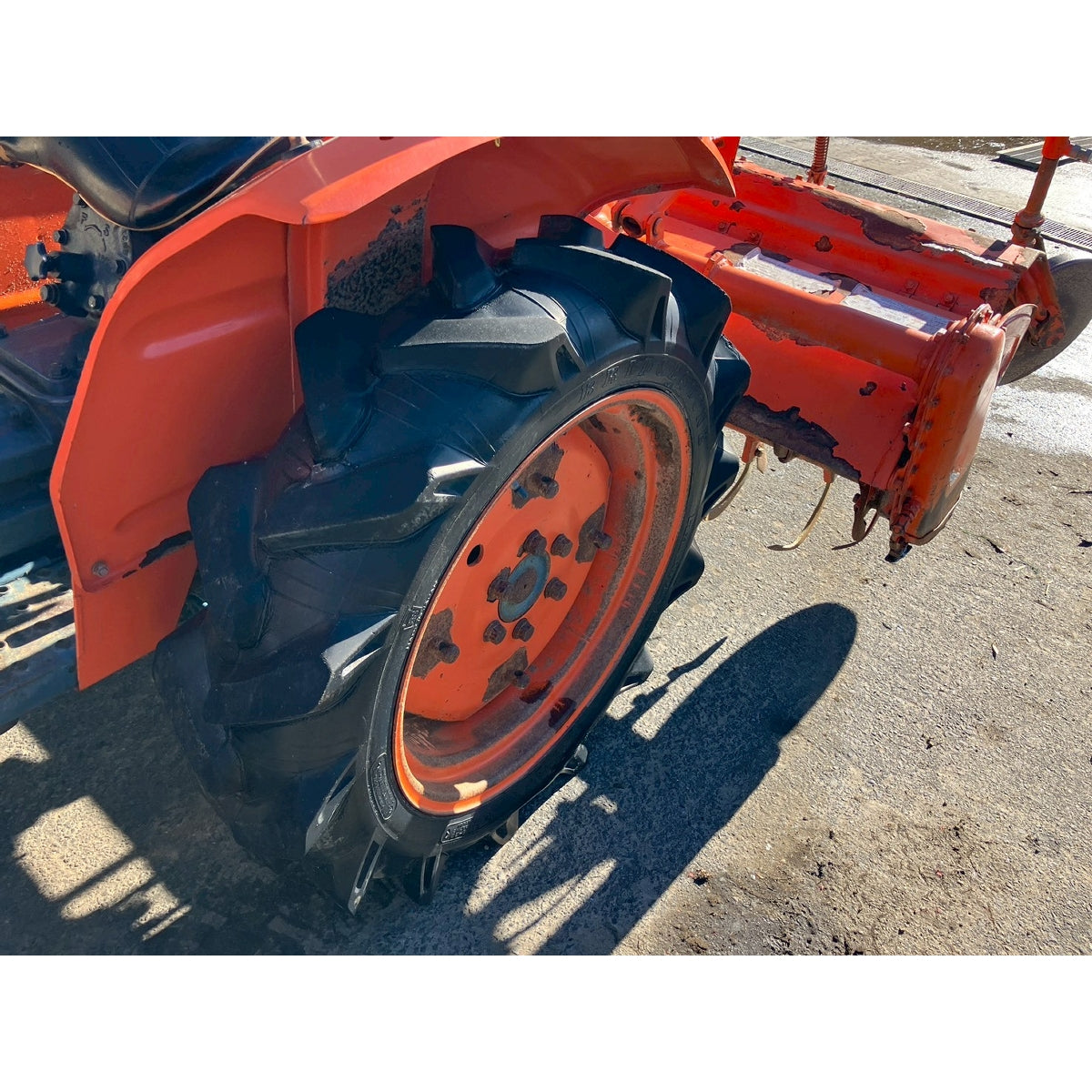 Tracteur Kubota L2201 666h