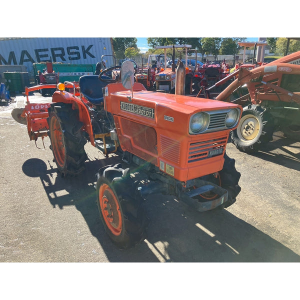 Tracteur Kubota L2201 666h
