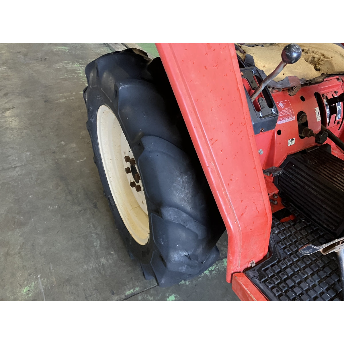 Tracteur Yanmar F20D 2037h