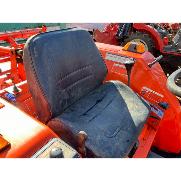 Tracteur Kubota L1-215D 895h