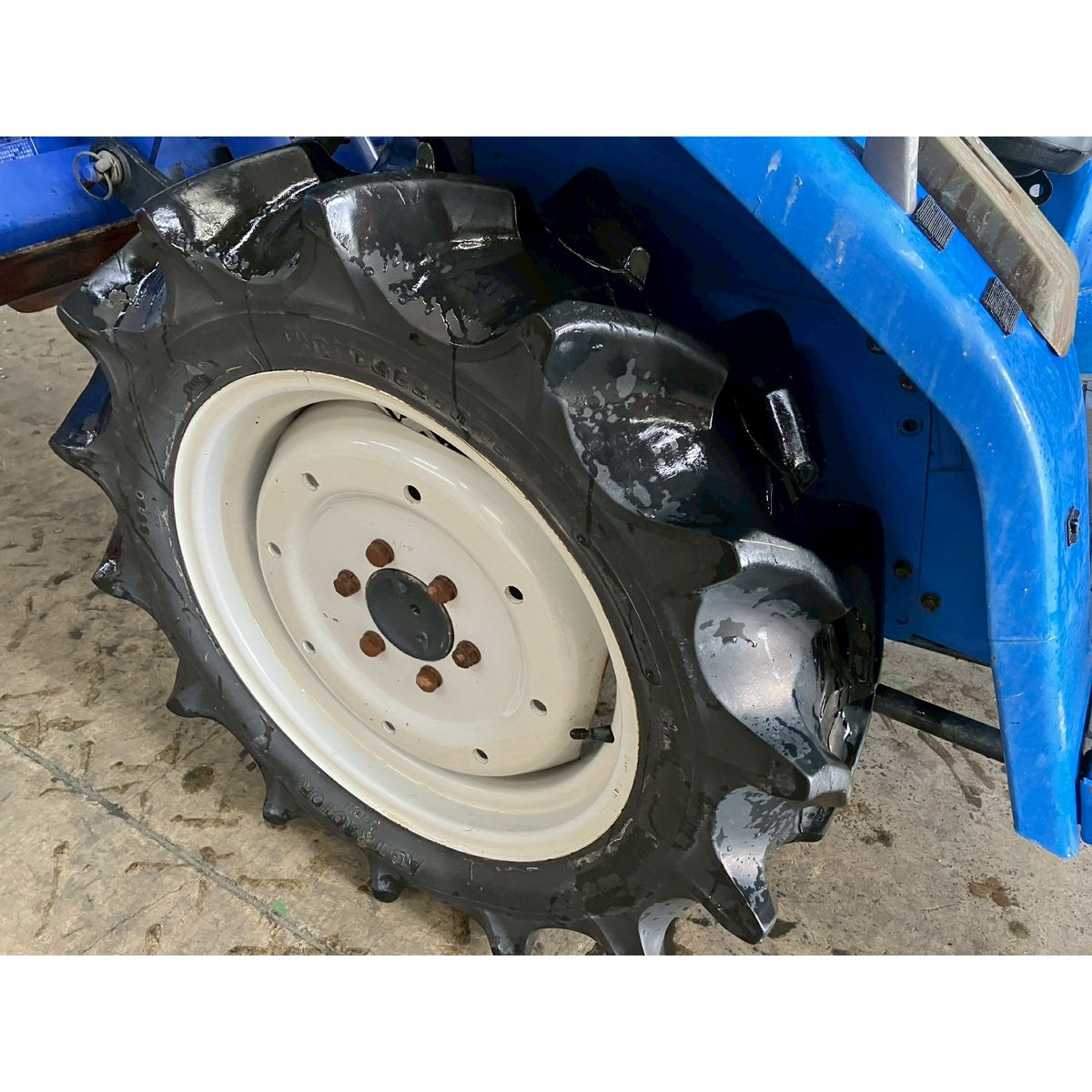 Tracteur Iseki TF173F 785h