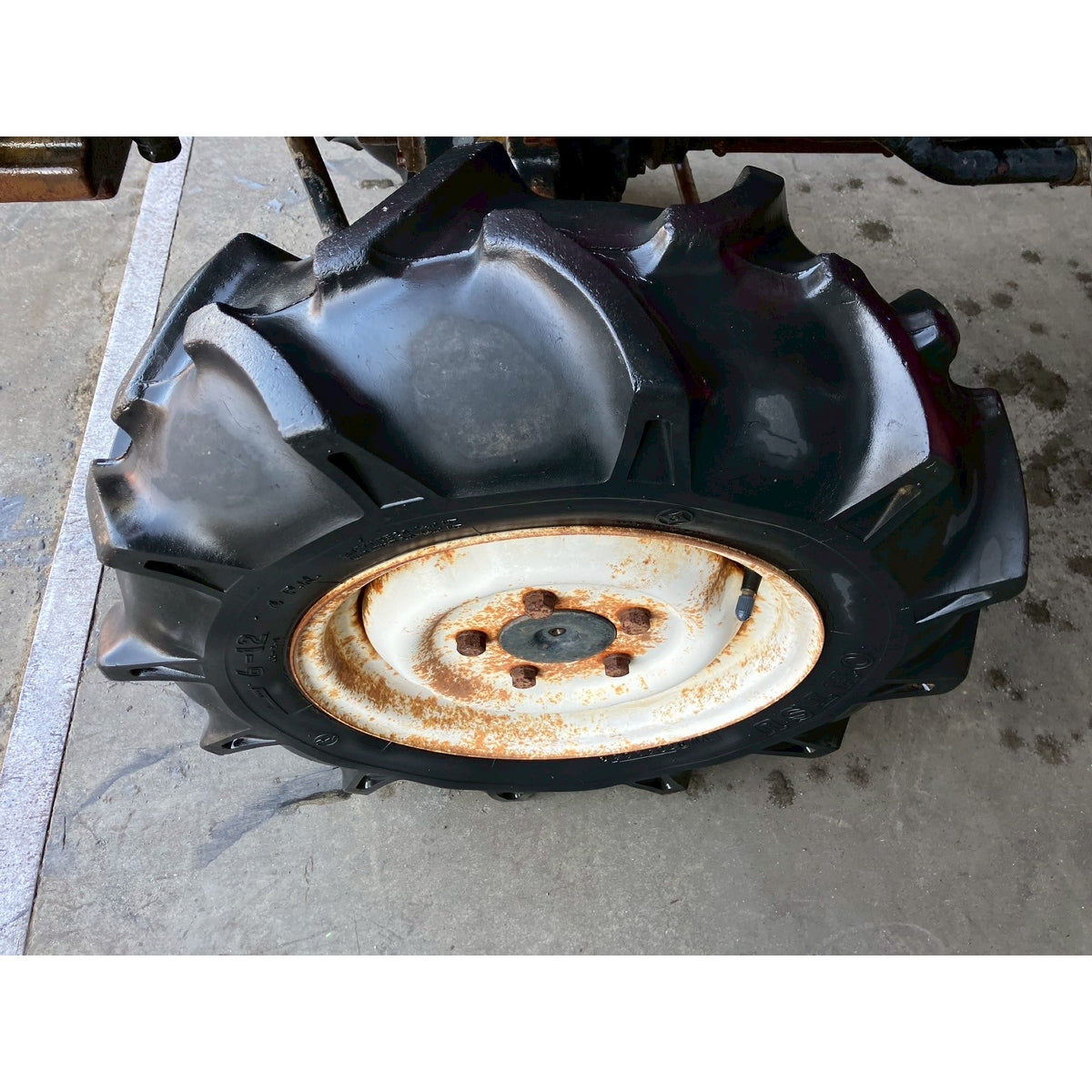 Tracteur Mitsubishi MT17 270h