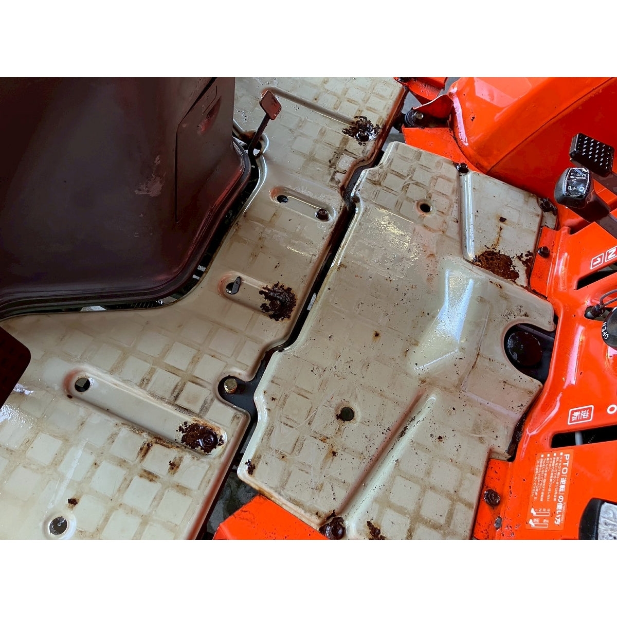 Tracteur Kubota GT3 1357h